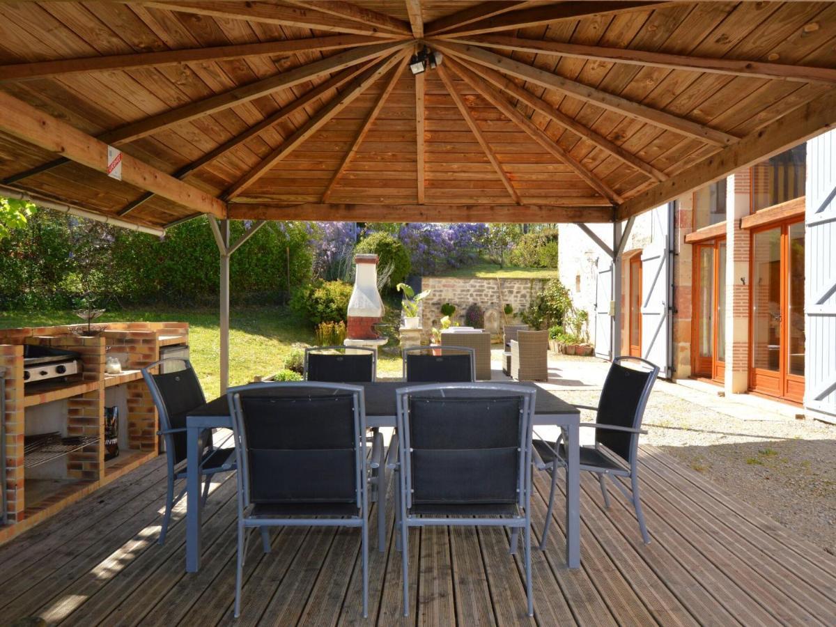 Charming Holiday Home With Pool Lavercantiere Exterior photo