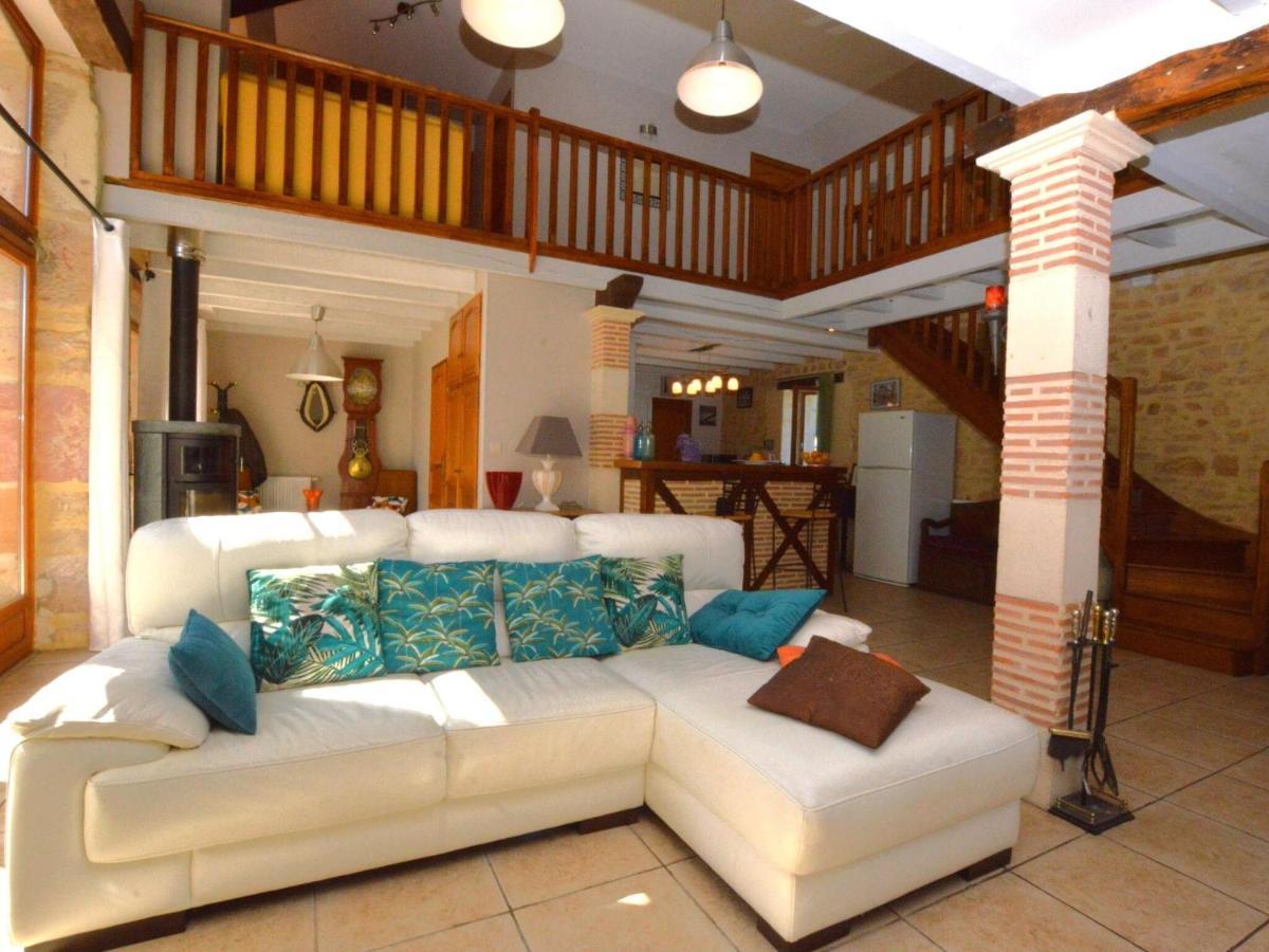 Charming Holiday Home With Pool Lavercantiere Exterior photo